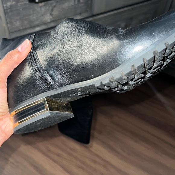 Michael kors High knees boots 👢 like new - Picture 5 of 6